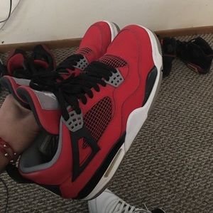 Jordan 4’s “Toro”